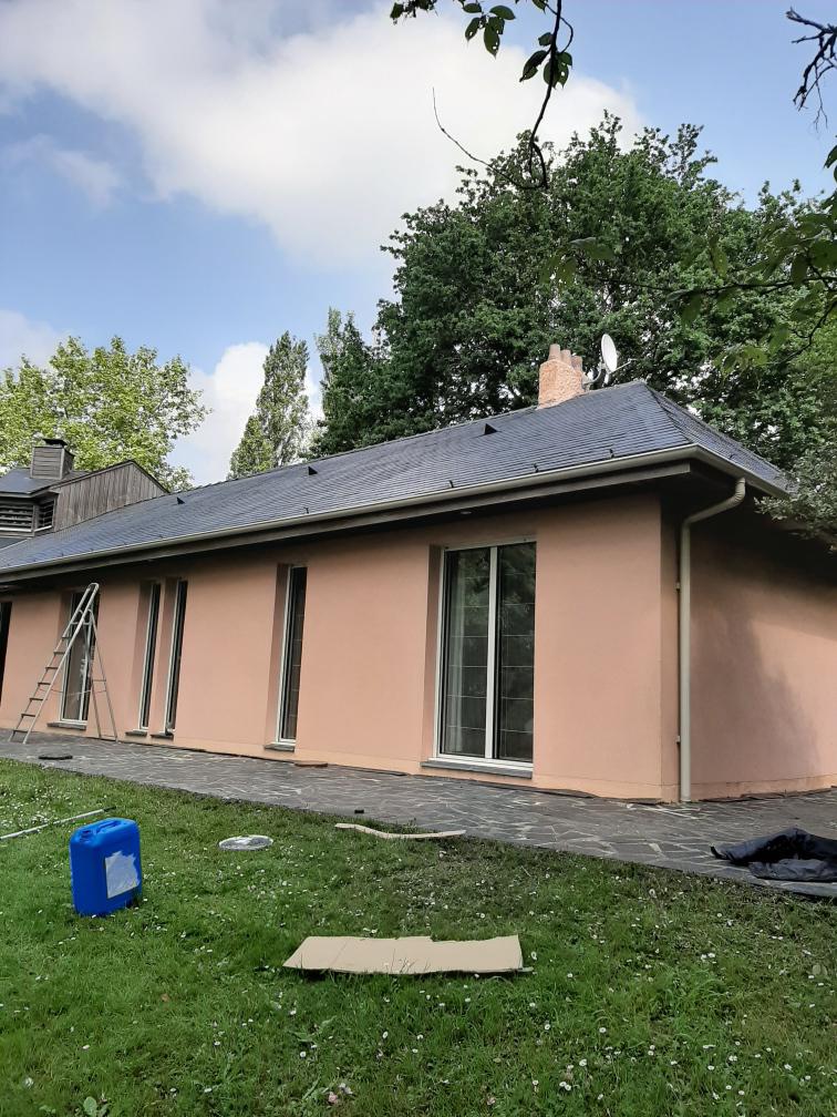 Entretien et traitement hydrofuge toiture à Chalonnes-sur-Loire ou en Maine-et-Loire Entretien et traitement hydrofuge toiture à Chalonnes-sur-Loire ou en Maine-et-Loire